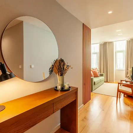 Savvy Signature Apartament