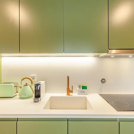 Savvy Signature Apartment