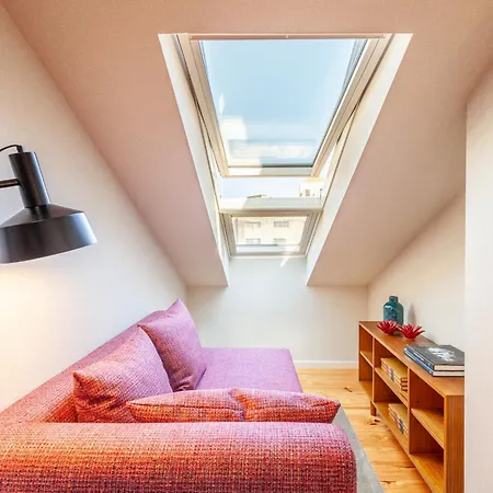 Savvy Signature Oporto