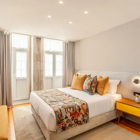 Savvy Signature Apartment