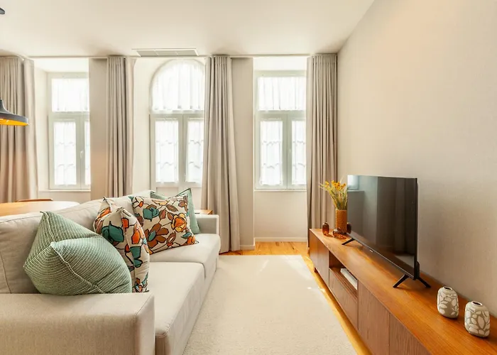 Savvy Signature Porto