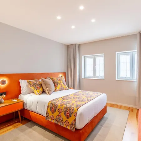 Savvy Signature Oporto